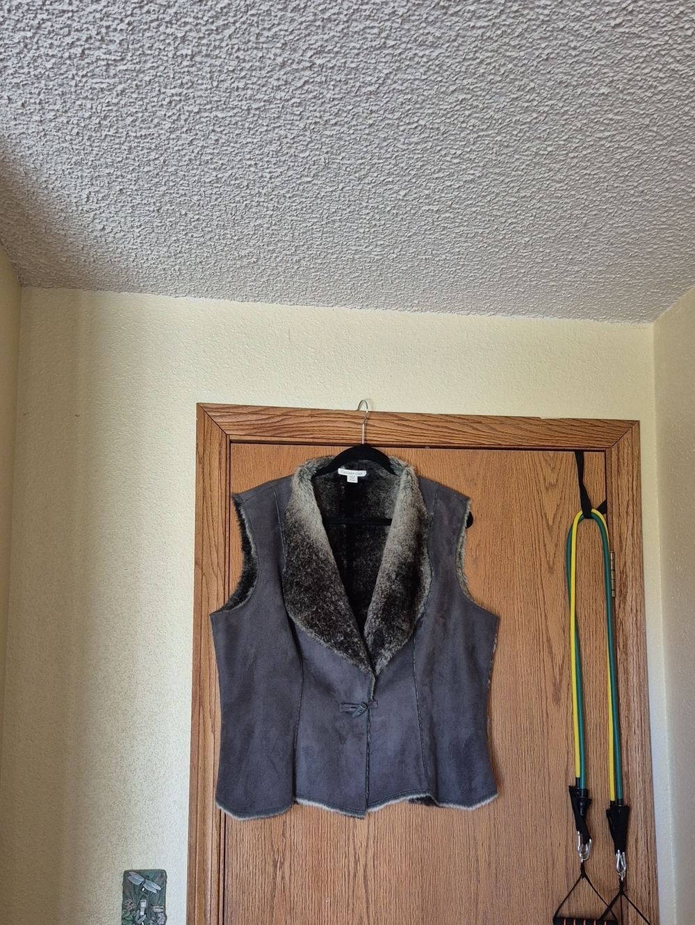 Coldwater Creek Charcoal Faux Fur and Faux Suede Vest Sz XL